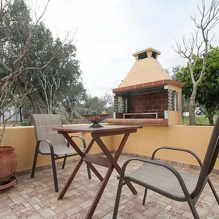 Angela * Βασιλιάς