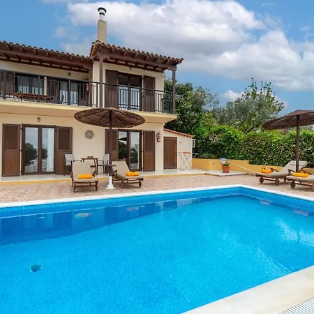 Angela Вилла Василиас