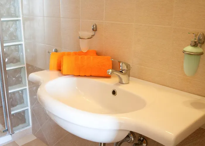 Angela * Vasilias (Skiathos)