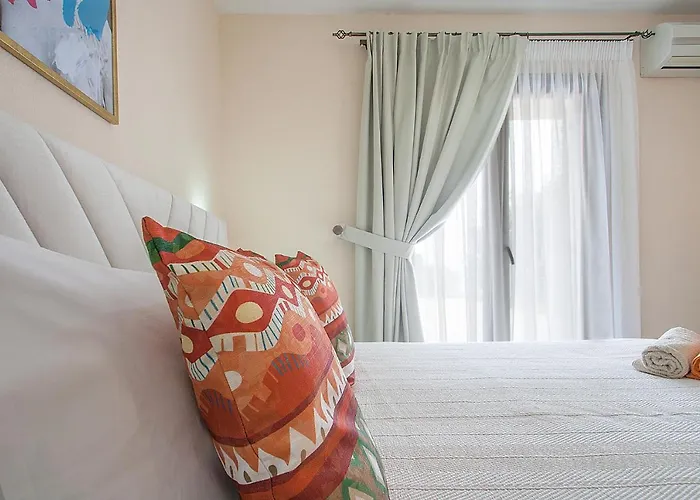 Angela * Vasilias (Skiathos)